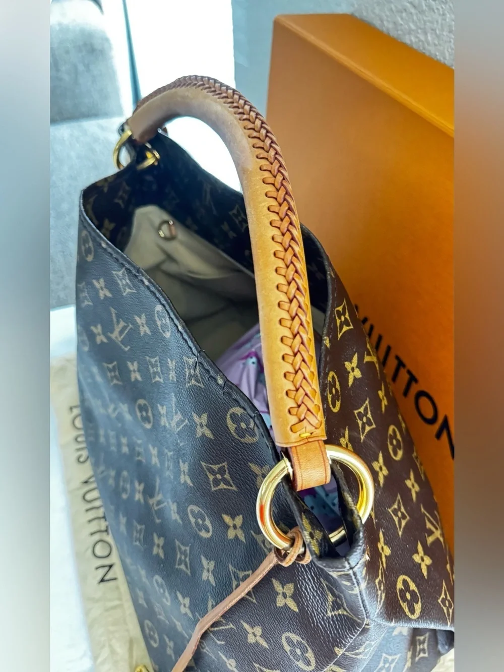 Louis Vuitton Authentic Artsy Hobo Bag MM Brown Monogram Canvas